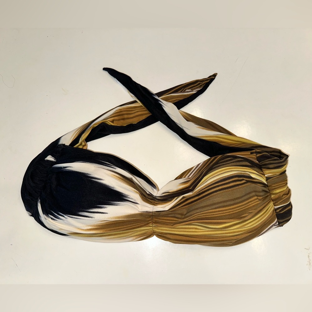 Carmen Marc Valvo Swimwear Bikini Top Bathing Suit Size Medium